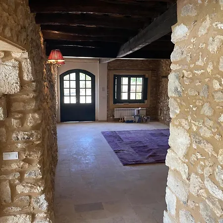 Masia Moreras Autenticidad Renovada 100 Porcien A 10 Minutos De Sitges En Coche 12 Huespedes Piscina Aire Aconc 6 Apertura 15 Julio 2025 Villa