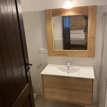 Villa Masia Moreras Autenticidad Renovada 100 Porcien A 10 Minutos De Sitges En Coche 12 Huespedes Piscina Aire Aconc 6 Apertura 15 Julio 2025