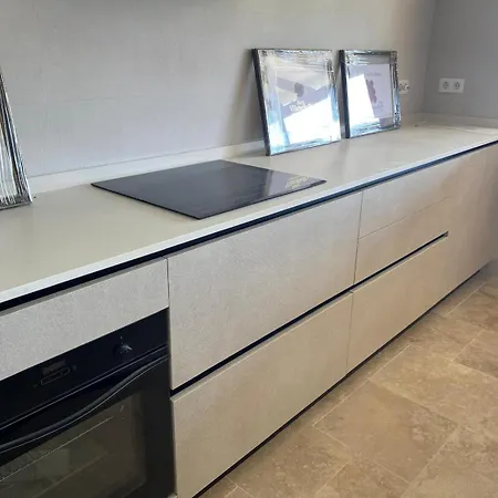 Masia Moreras Autenticidad Renovada 100 Porcien A 10 Minutos De Sitges En Coche 12 Huespedes Piscina Aire Aconc 6 Apertura 15 Julio 2025 *