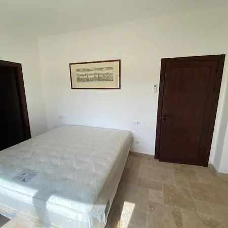 Villa Masia Moreras Autenticidad Renovada 100 Porcien A 10 Minutos De Sitges En Coche 12 Huespedes Piscina Aire Aconc 6 Apertura 15 Julio 2025 Viladellops