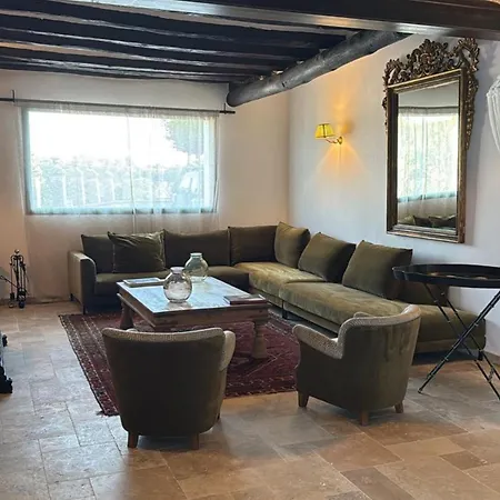 Masia Moreras Autenticidad Renovada 100 Porcien A 10 Minutos De Sitges En Coche 12 Huespedes Piscina Aire Aconc 6 Apertura 15 Julio 2025 * Viladellops